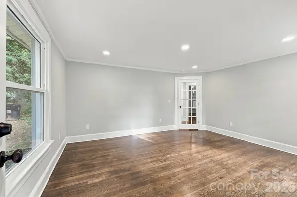 516 Englewood ST NE, Concord, NC 28025