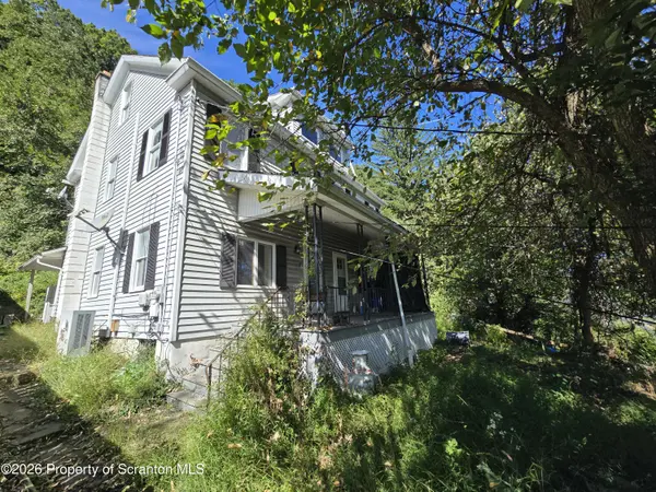 1021-1023 W Main ST, Plymouth, PA 18651