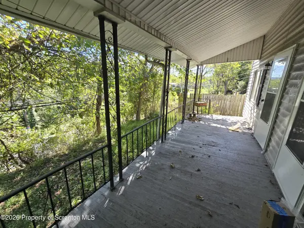 1021-1023 W Main ST, Plymouth, PA 18651