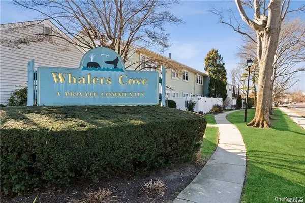 26 Whalers CV, Babylon, NY 11702