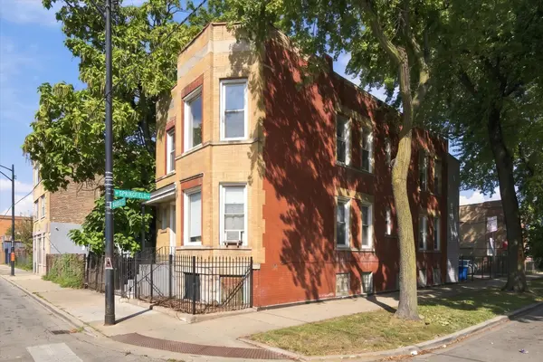 3900 W Division ST, Chicago, IL 60651