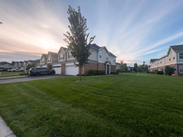 1246 Draper RD, Mchenry, IL 60050