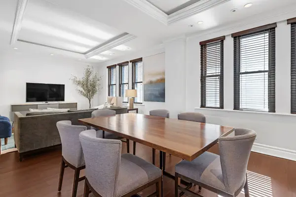 70 E WALTON ST #501-601, Chicago, IL 60611
