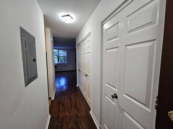 2250 N Lincoln AVE #502, Chicago, IL 60614