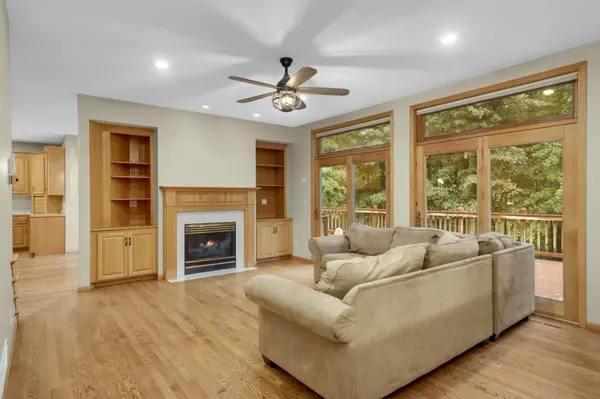 19805 Olde Sturbridge RD, Corcoran, MN 55340