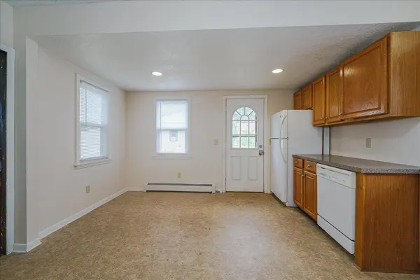 843 E Ivy AVE E, Saint Paul, MN 55106