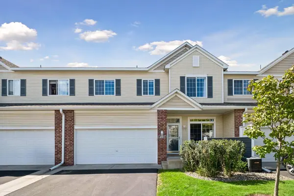 4887 Bivens CT #9706, Inver Grove Heights, MN 55076