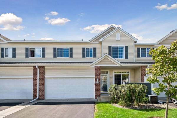 4887 Bivens CT #9706, Inver Grove Heights, MN 55076