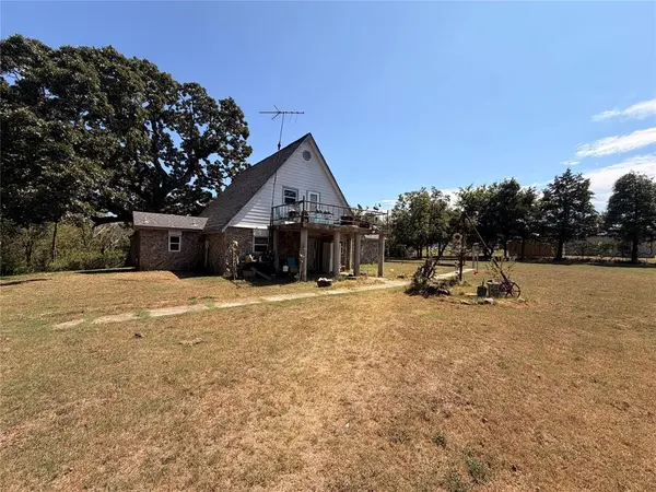 114174 N 3720 RD, Okemah, OK 74859