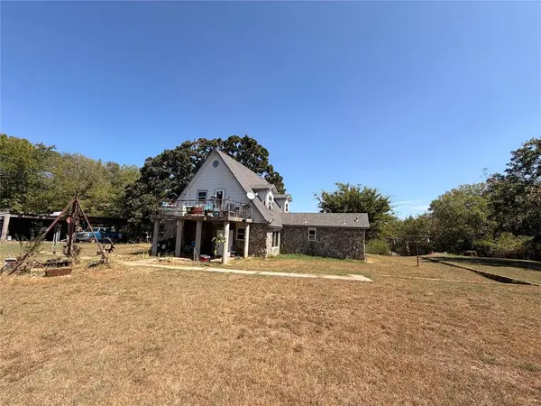 114174 N 3720 RD, Okemah, OK 74859