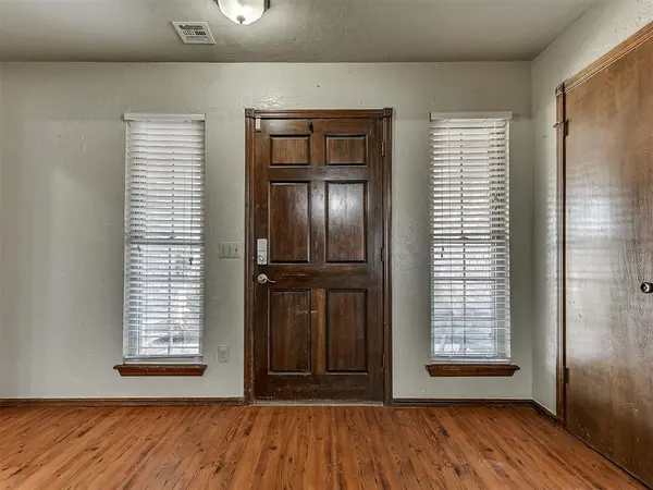 10717 S Blackwelder AVE, Oklahoma City, OK 73170