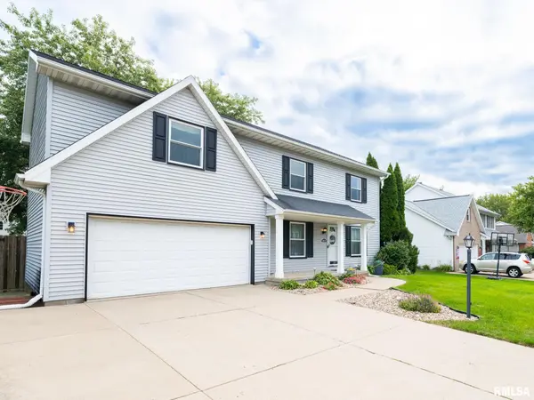 3512 W BRENWICK DR, Peoria, IL 61614