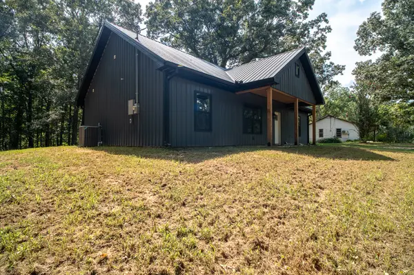 316 Summertown Hwy, Summertown, TN 38483