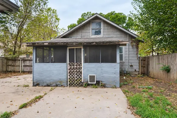 1226 S Laura, Wichita, KS 67211