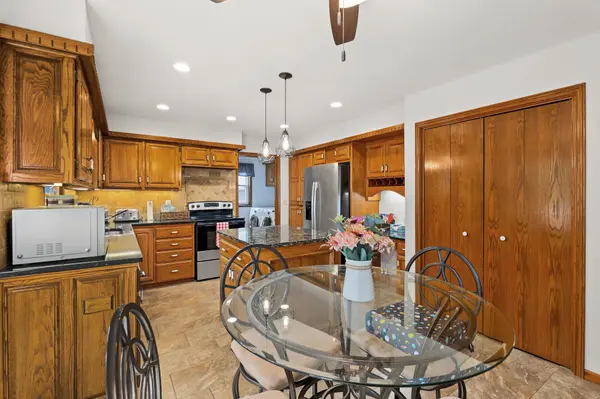 1334 N Coachhouse, Wichita, KS 67235