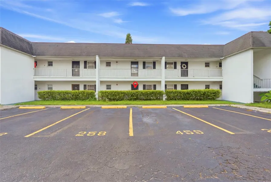 4506 3RD STREET CIR W #256, Bradenton, FL 34207