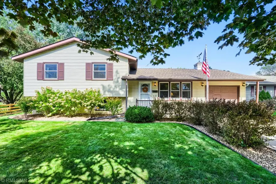501 17th ST E, Hastings, MN 55033