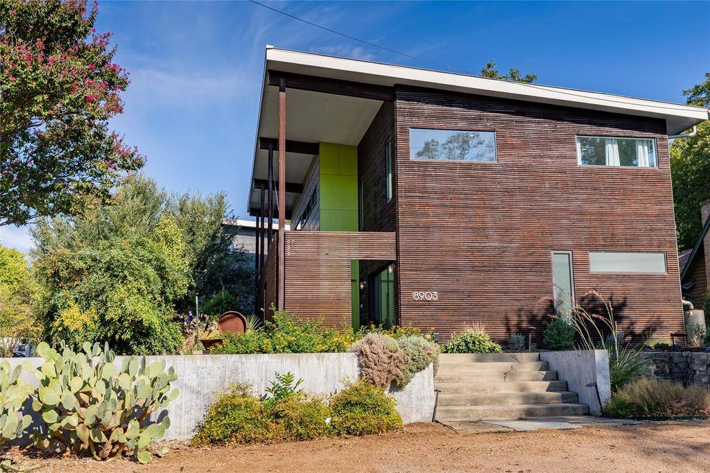 8903 San Leandro Drive, Dallas, TX 75218