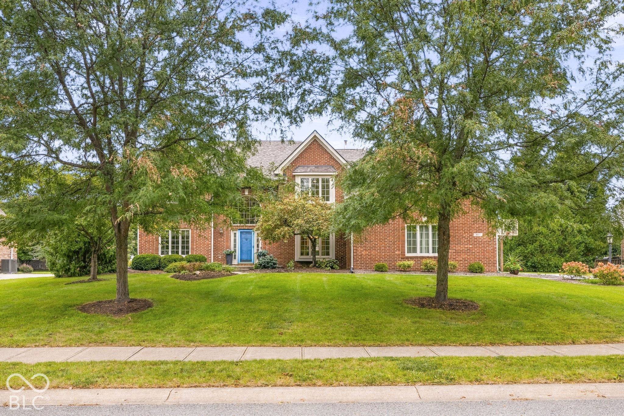 507 Twin Oaks DR, Carmel, IN 46032