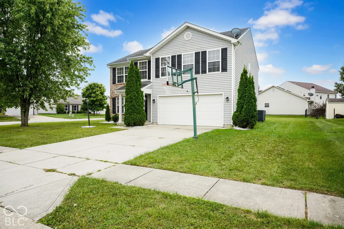 9737 Piper Lake DR, Indianapolis, IN 46239