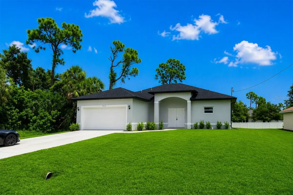 3046 JEANNIN DR, North Port, FL 34288