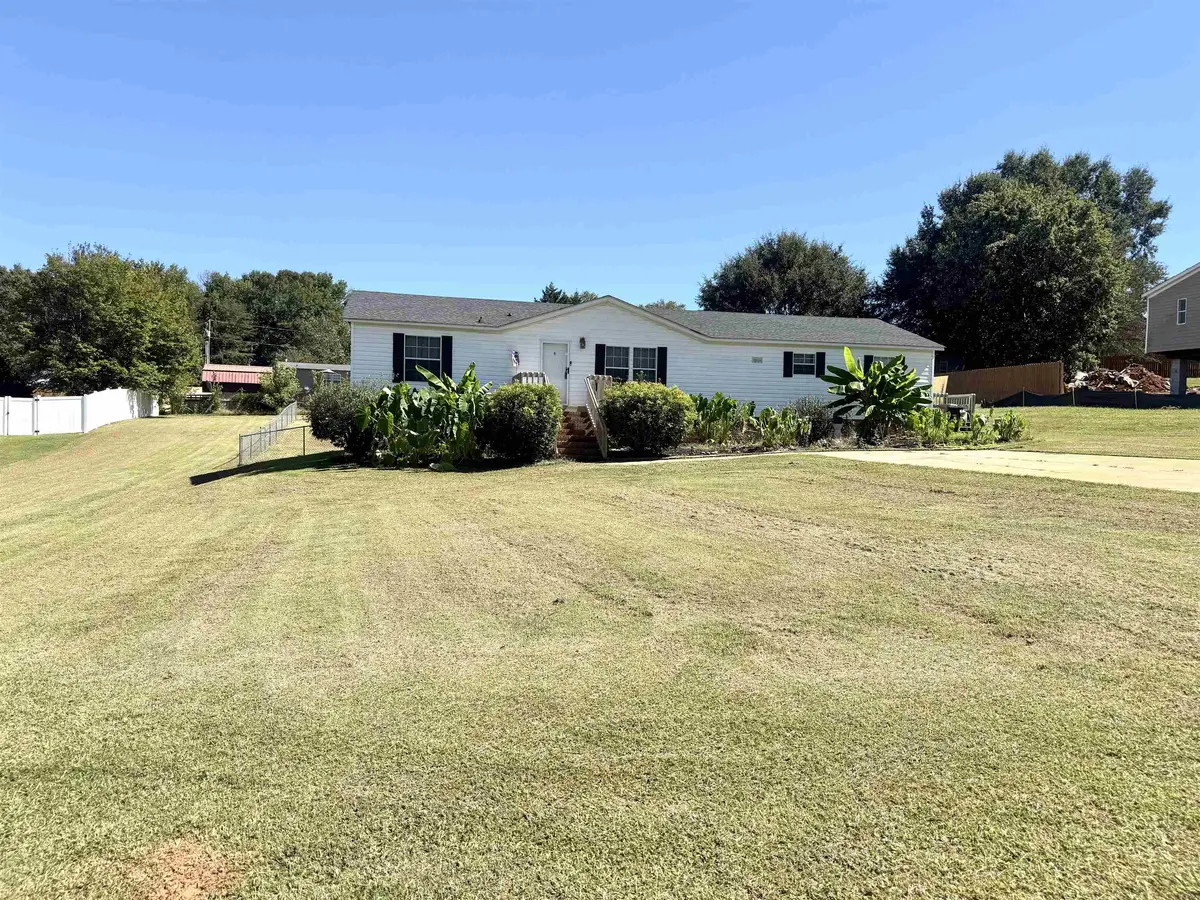 620 Courtland WAY, Greer, SC 29651-7514
