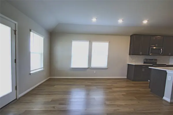 206 Santo Spirit RD, Hutto, TX 78634
