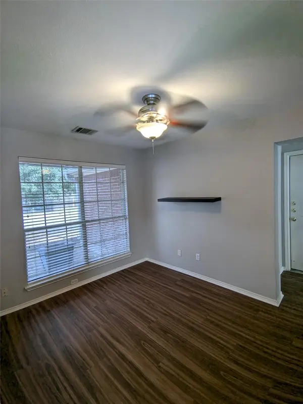 3941 Whitey Ford WAY, Round Rock, TX 78665