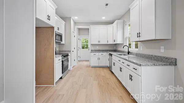 1014 W Horah ST, Salisbury, NC 28144