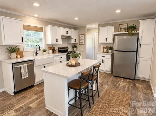 3716 Piney RD, Morganton, NC 28655
