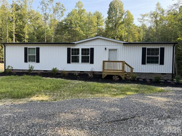 3716 Piney RD, Morganton, NC 28655