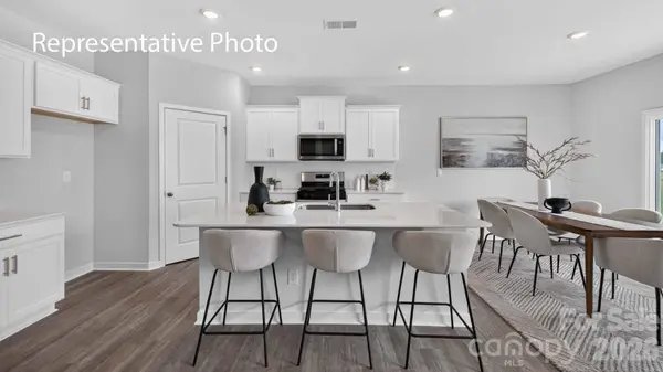 7546 Bainbridge RD, Sherrills Ford, NC 28673