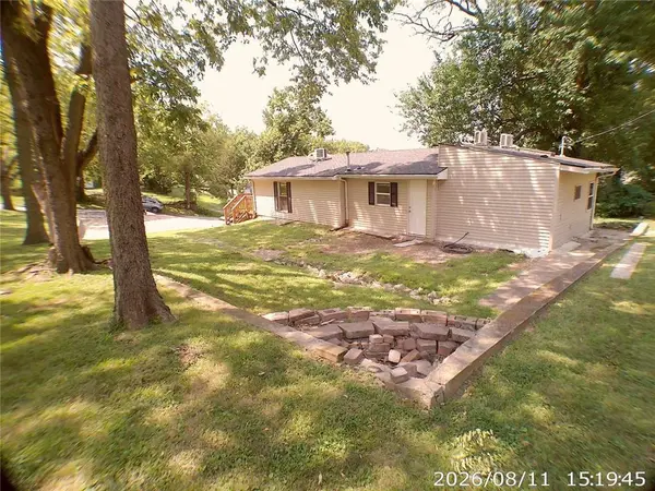 11406 E 10th ST #S, Independence, MO 64054