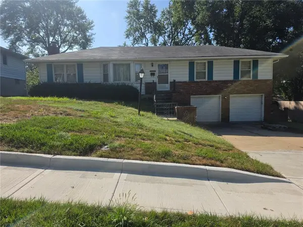10119 W 92nd ST, Overland Park, KS 66212