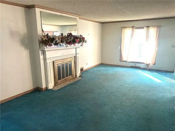 7427 Harrison ST, Kansas City, MO 64131