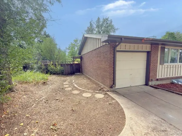 562 W Easter, Littleton, CO 80120