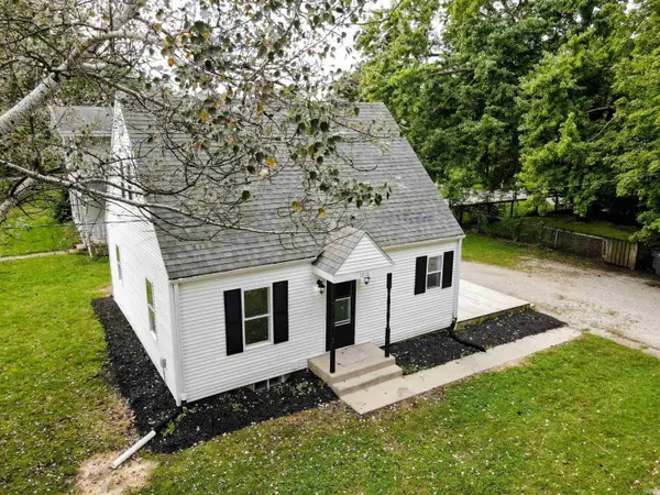 1218 E Jackson ST, Goshen, IN 46526