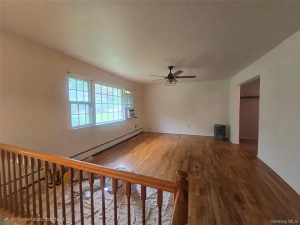 Address not disclosed, Valley Cottage, NY 10989
