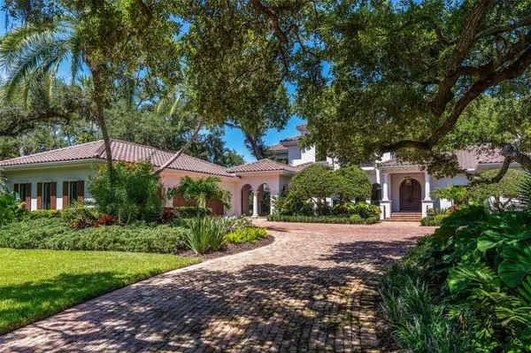 3000 SOUTHWEST DR, Sarasota, FL 34239