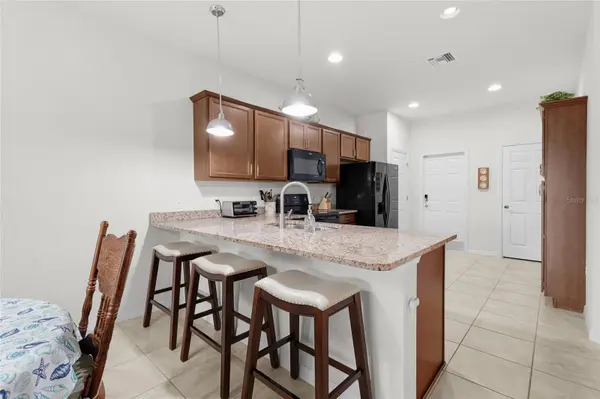 19241 SERAFINA ST, Venice, FL 34293