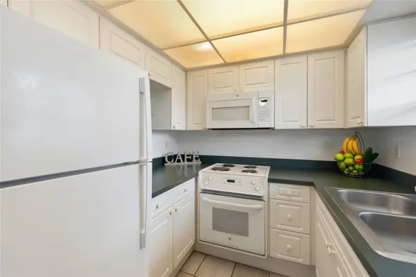 4506 3RD STREET CIR W #256, Bradenton, FL 34207