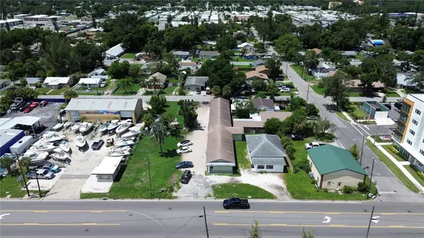 2405 10TH ST W, Bradenton, FL 34205