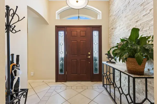 1302 LA ESTRELLITA WAY, The Villages, FL 32162