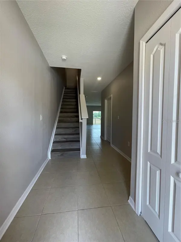 3827 STRAFFORD PL, Lakeland, FL 33810