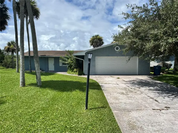50 OAK TREE DR, New Smyrna Beach, FL 32169