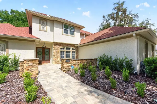 4512 OLD CARRIAGE TRL, Oviedo, FL 32765