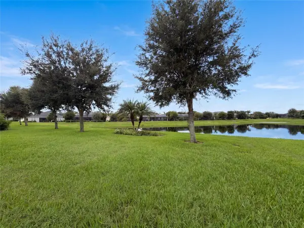 1121 THORNBURY DR, Parrish, FL 34219