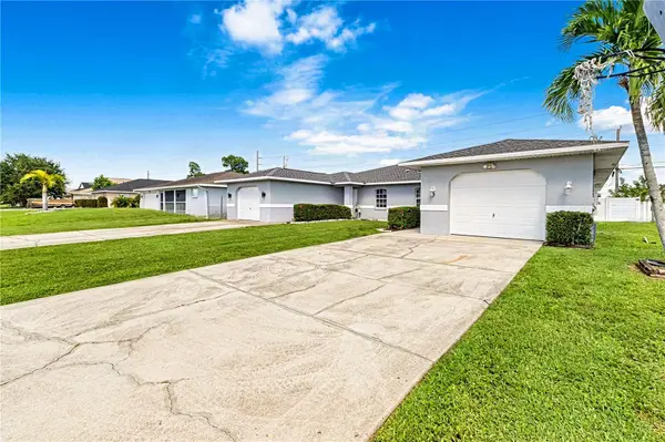 1803 SW SANTA BARBARA PL, Cape Coral, FL 33991