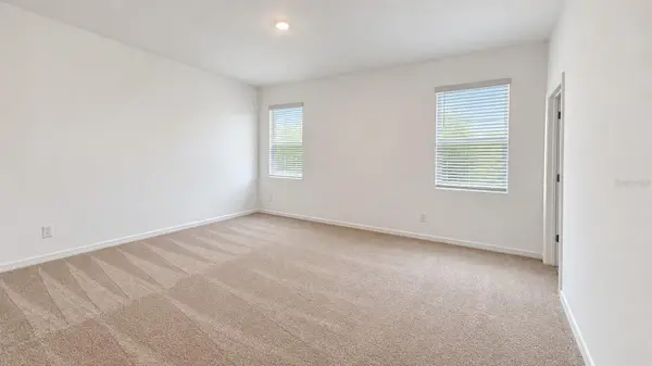 1909 GREENBOROUGH LOOP, Deland, FL 32724