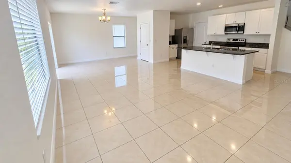 3033 TIMBER HAWK CIR, Ocoee, FL 34761